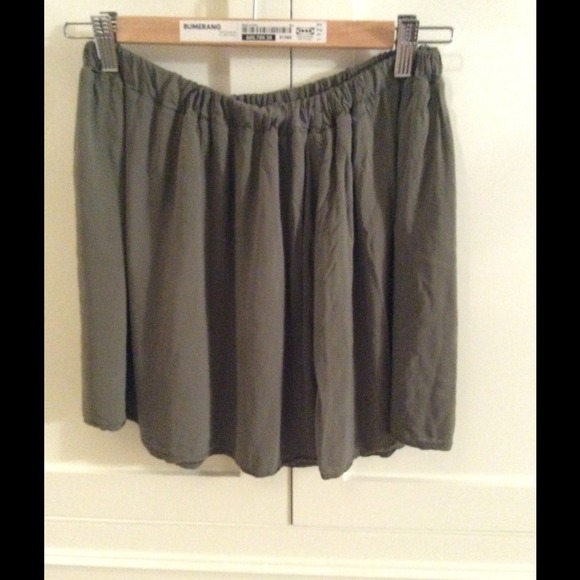 Brandy Melville Army Green Skirt.