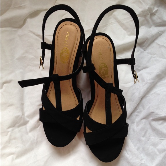 Black heels