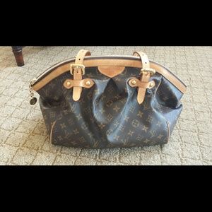 Authentic Louis Vuitton classic monogram Tivoli MM