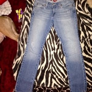 Lucky Jeans Straight Leg 4/27 👀