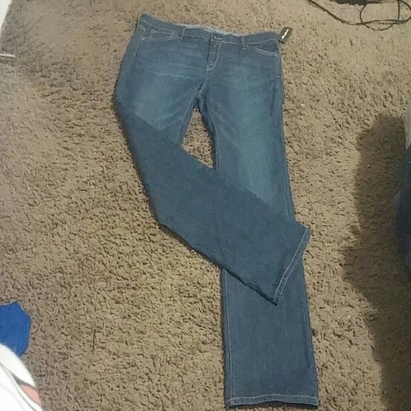 Eddie Bauer Straight leg Jeans