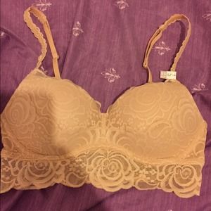 Bralette nude