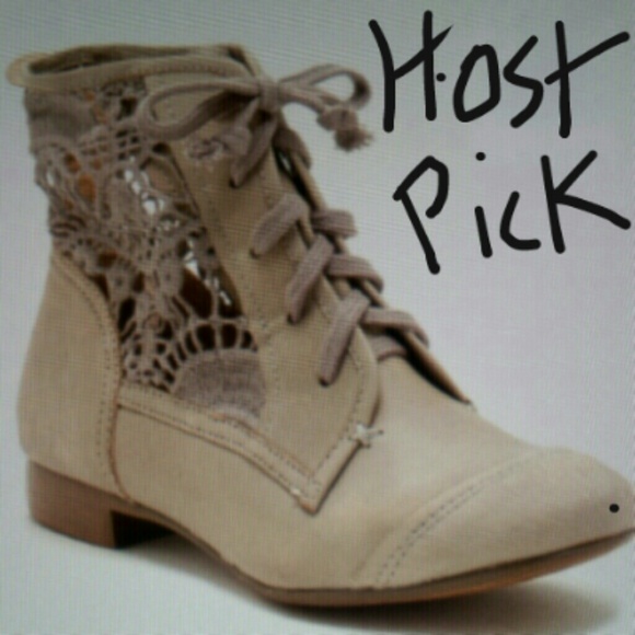 Anthropologie latigo size 8.5 RESERVED