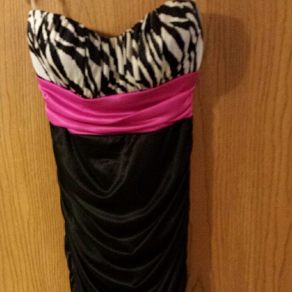 Strapless dress