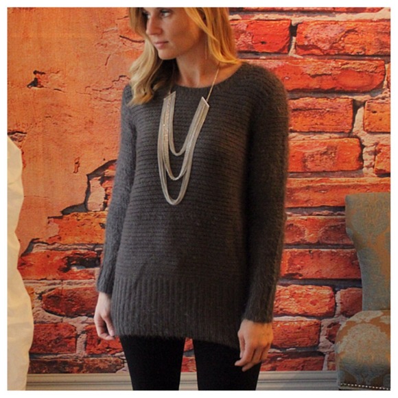 Sweaters - 🇺🇸 Dark grey soft faux fur sweater tunic
