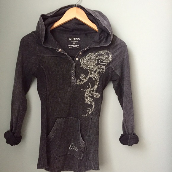 {S A L E} GUESS Sequined Thermal - Picture 3 of 4