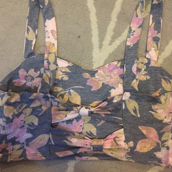 Floral print pac sun crop top, bandeu, bralette - Picture 4 of 4