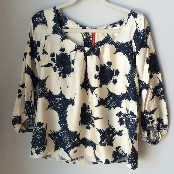 Graham & Spencer Top