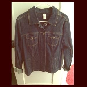 CLOSET BLOWOUT!! $15 Jean Jacket!! Today only