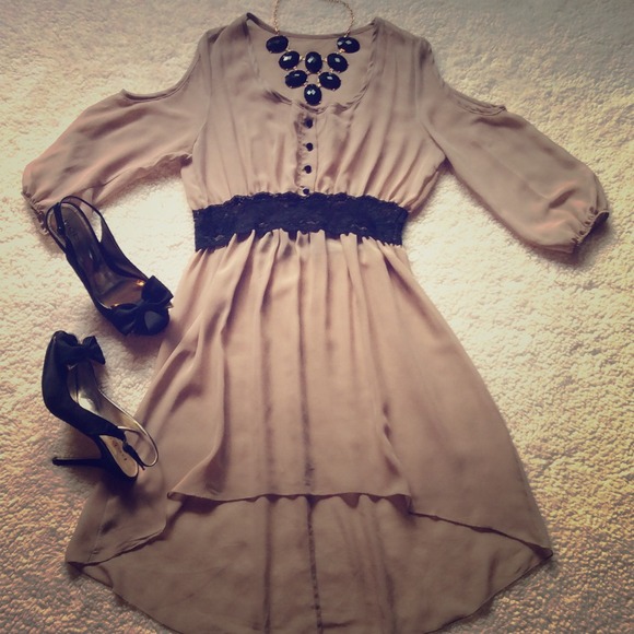 Dresses & Skirts - High Low Lace Dress
