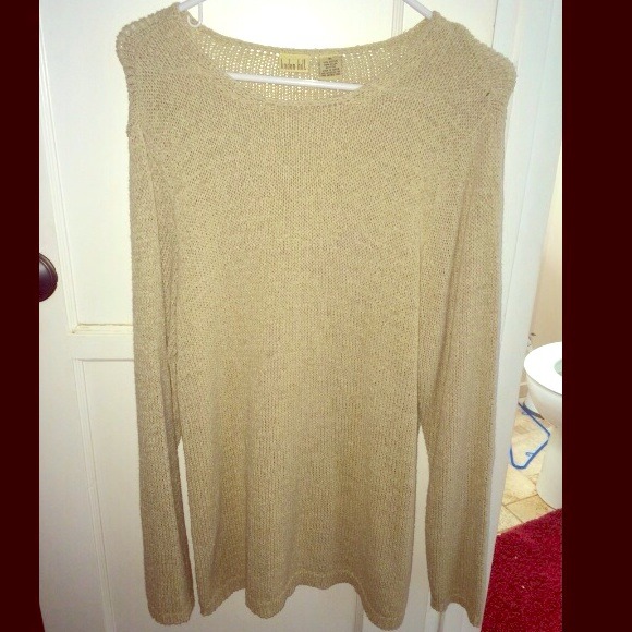CLOSET BLOWOUT!! $8 Beige knit sweater!!