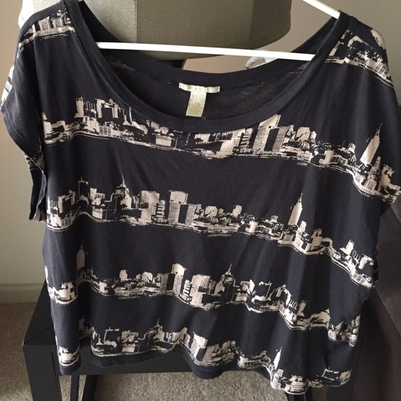 ‼️BUNDLED‼️ - Picture 2 of 4