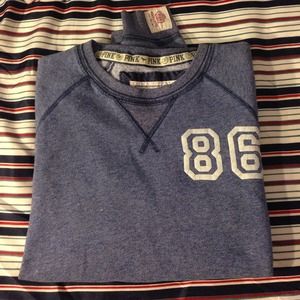 💜Victoria's Secret crew neck sweatshirt💜