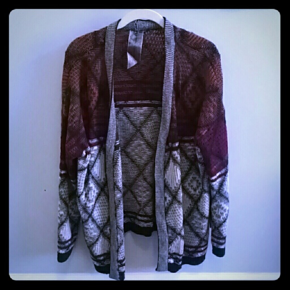 Sweaters - NWT Sweater cardigan.