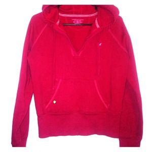 red American Eagle pull over hoodie