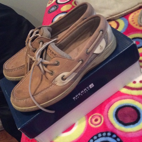 Sperrys - Picture 1 of 3