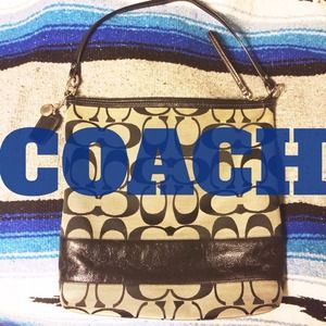 💎 BLACK COACH PURSE 💎