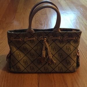 Dooney and Bourke purse