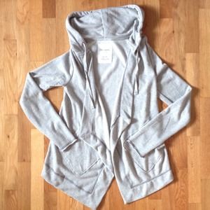 || gray hoodie cardigan