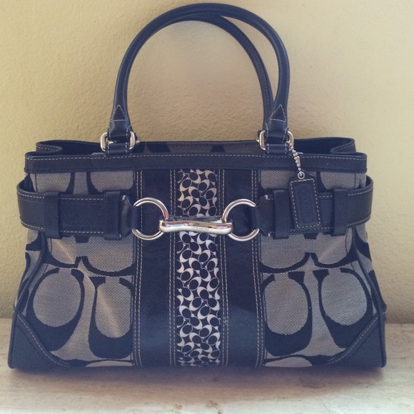 TRADED - Picture 1 of 4