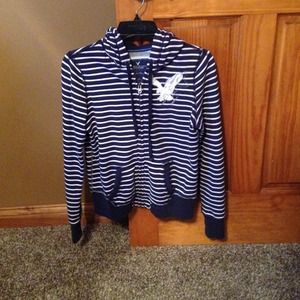 American Eagle zip up hoodie