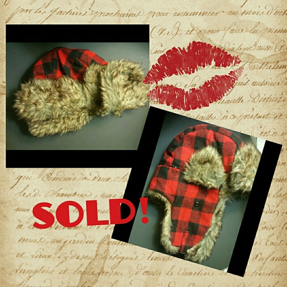 *Sold* Red and.Black plaid hat with fur - Picture 1 of 3