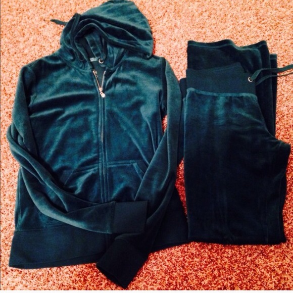 Express velour sets Bundle for @lovelypia 🎉😊