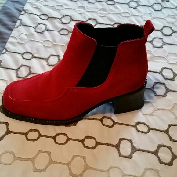 Ladies boots