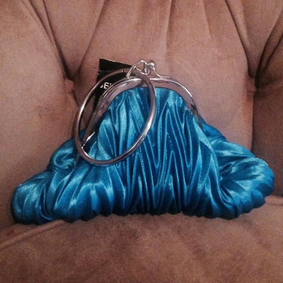 Small Wristlet Wallet-New