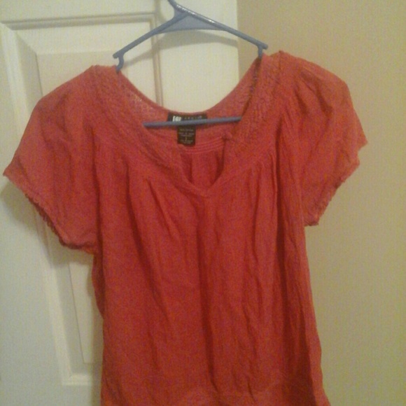 Shirt - Picture 2 of 2
