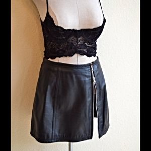Genuine leather goth mini skirt with YKK zip