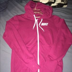 Nike hoodie as small