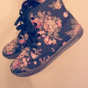 Dr. Matren boot/sneaker