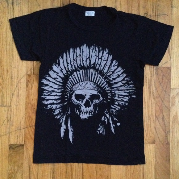 ✖️sold✖ ️Brandy Melville Graphic Tee