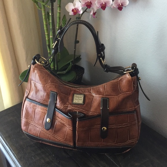 Dooney & Bourke Handbags - Dooney & Bourke Handbag
