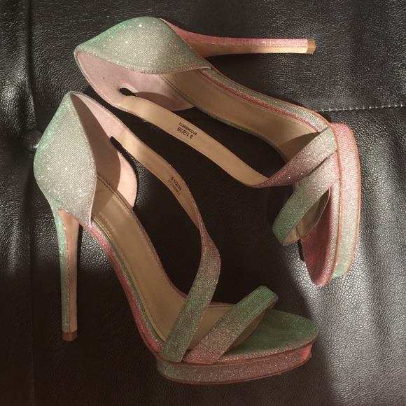 B Brian Atwood Open Toe Sandals - Picture 1 of 4