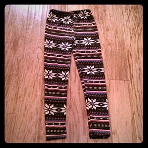 Brand New Snowflake Printed Leggings NWOT