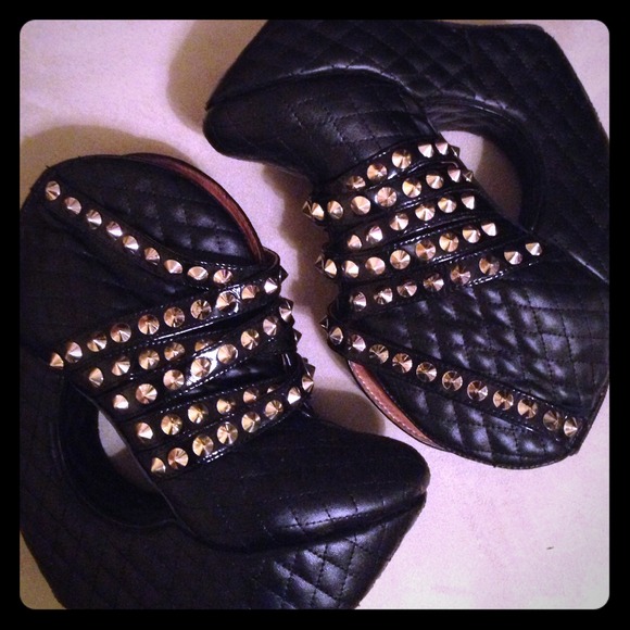 Jeffrey Campbell Shoes - 🌟JEFFREY CAMPBELL ROXBURY🌟
