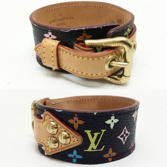 SOLD - Picture 1 of 4