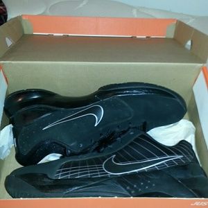 *Sold* Men's Nike Hyperdunk Low