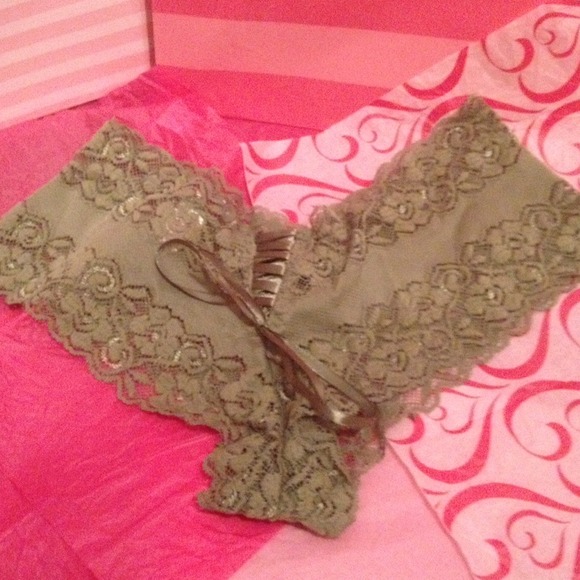 Panties - Picture 2 of 2