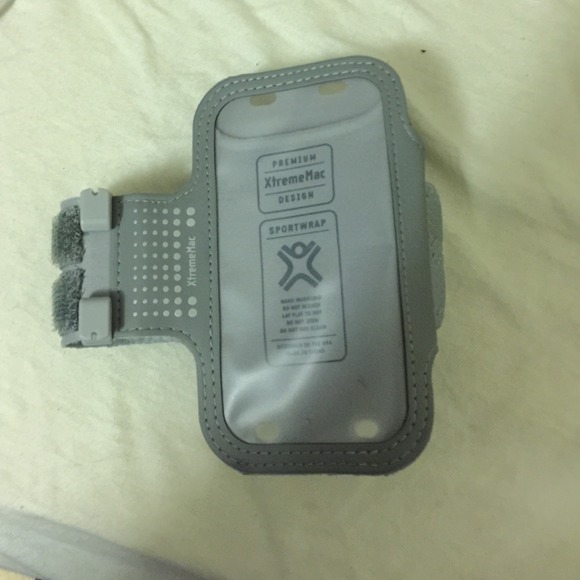 iPhone 5s arm band