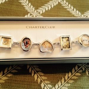 A great gift idea!  Silver photo bracelet
