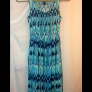 Beautiful, blue, flowy dress!