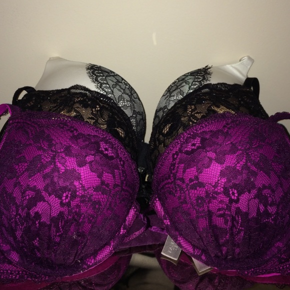Victoria's Secret Other - Miraculous 34C 3 Bras left!