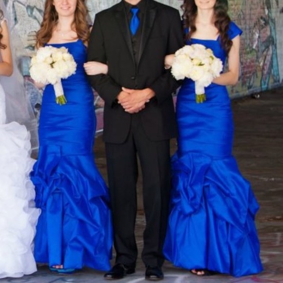 🔥5 for 30 Blue Bridesmaid Gown Dress - Picture 2 of 3