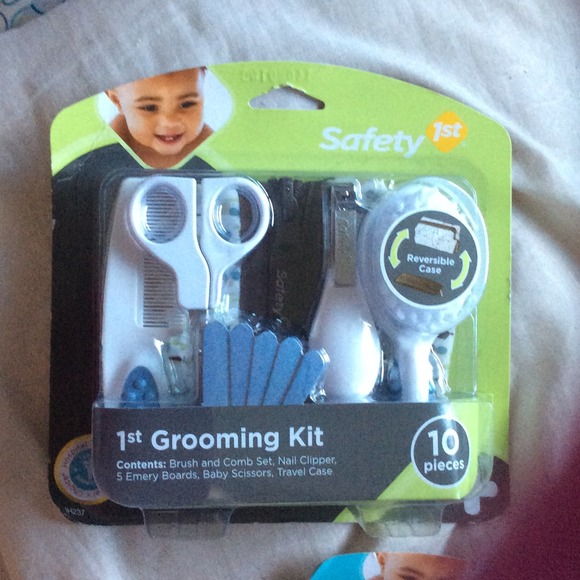 Baby grooming kit