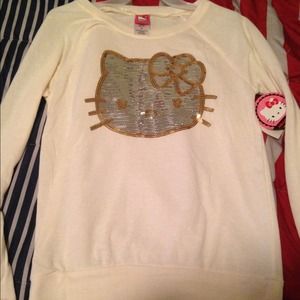 🎁 Brand New hello kitty long sleeves shirt🎁