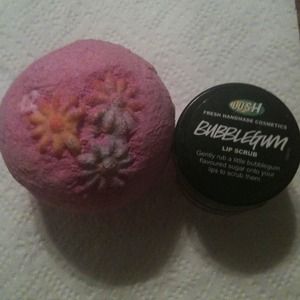 PINK Lush Bath bomb and Bubble Gum Lip Scrub