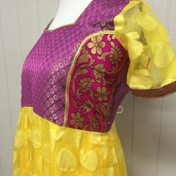 Sold - Picture 3 of 4